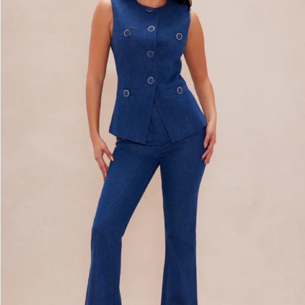 Blue Sleeveless Jumpsuit